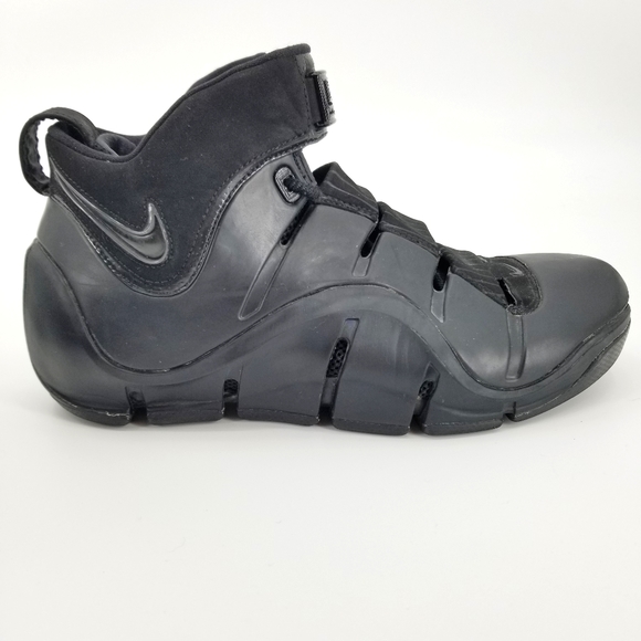 nike zoom lebron iv